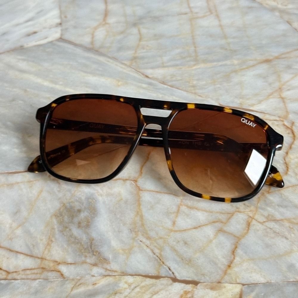 Quay Australia On The Fly Tortoise Shell Aviator Sunglasses Brown Gradient Lens - Picture 2 of 14